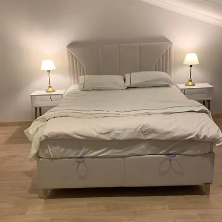 Private With Bathroom *