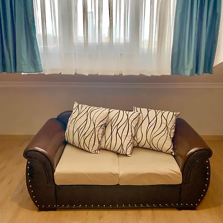 Private With Bathroom Apartment